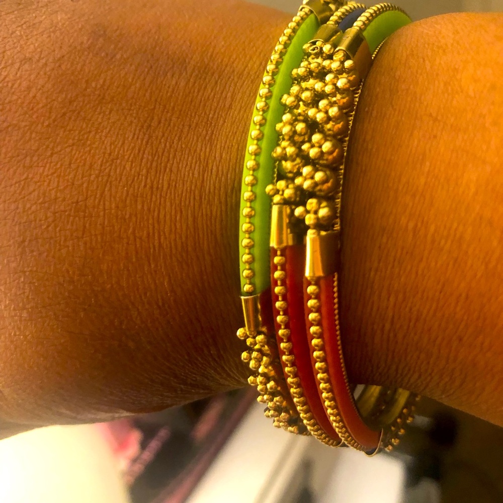 Trendy Multi colored bangles - Picture 4 of 10